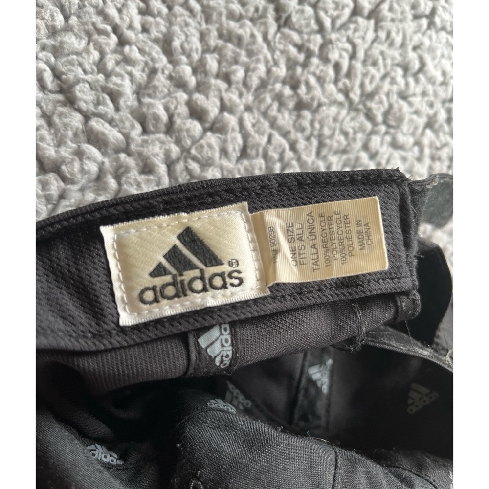 Adidas Classic Black Pink & White Active Hat. - Picture 7 of 12